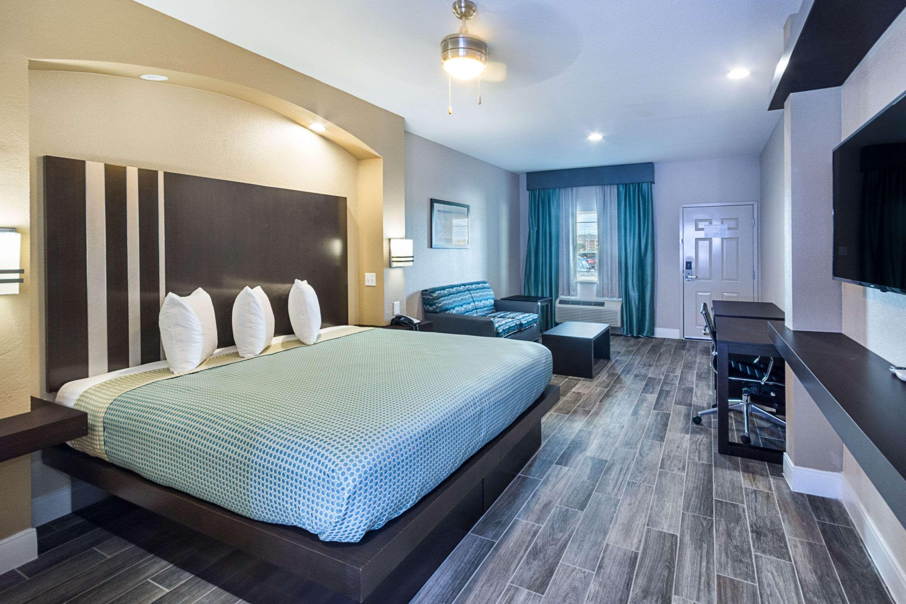 Econo Lodge Inn & Suites Houston Nw-Cy-Fair Jersey Village Экстерьер фото